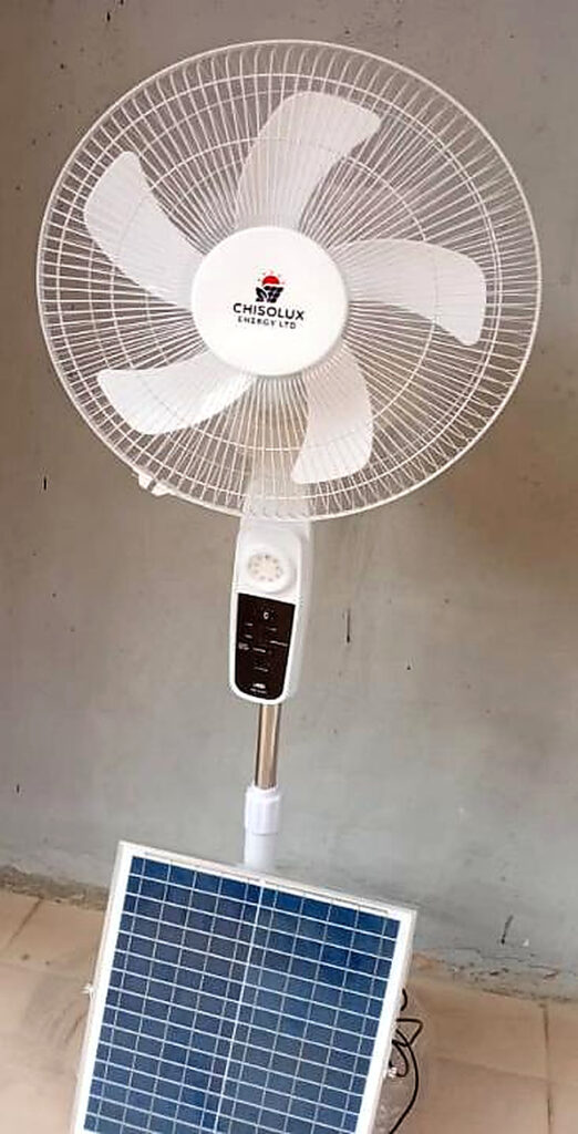 MDMSSD Fan 2 Solar Rechargeable Standing Fan