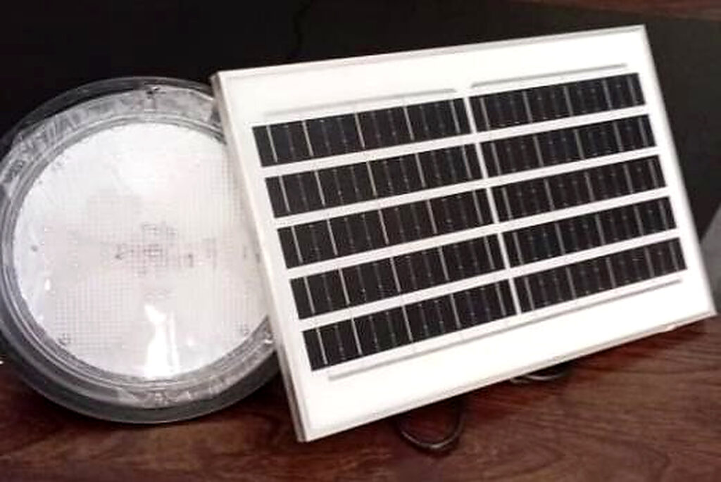GY-SFLUFO 20W Solar Garden and Shop Light