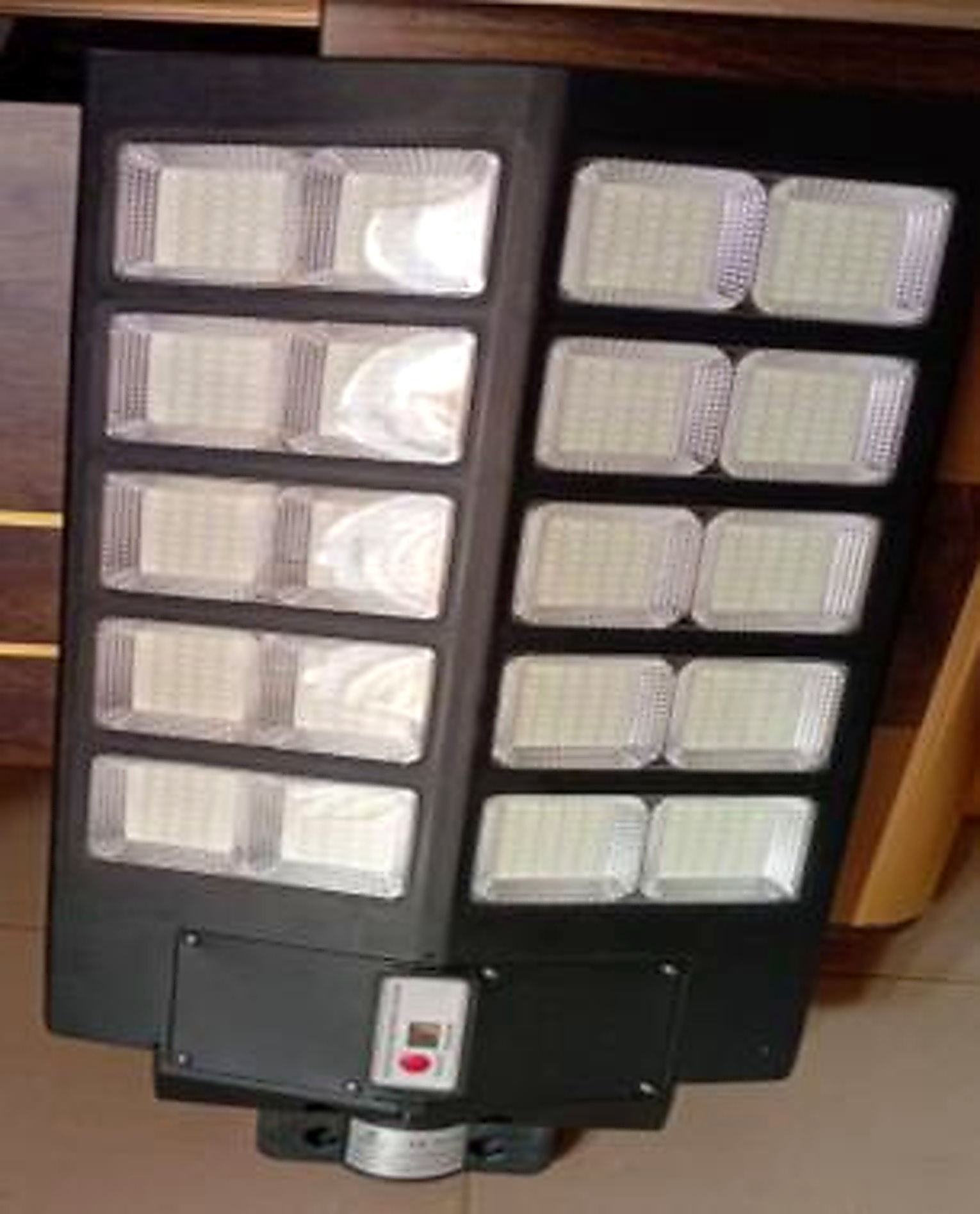 GY-SSL-BC300W 12-Head Solar Street Light with Display